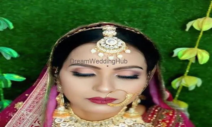Uma Beauty Parlour