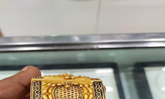Uma Jewellers