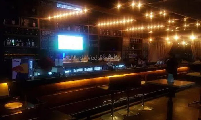 Underdoggs Brewery & Kitchen