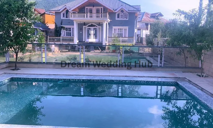 Upani Cottages