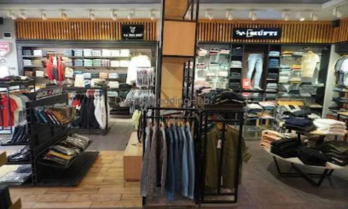Upolis - Best Mens Clothing Store In Latur | Best Branded Clothes Store In Store | Best Mufti Store In Latur
