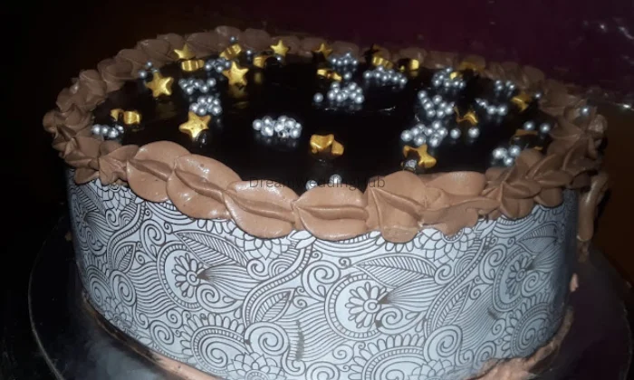 Upper Cakes