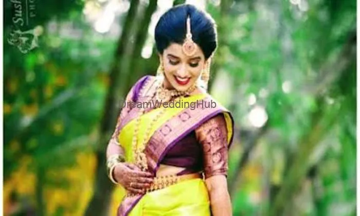 Usha's Daffodil Beauty Salon Usha's Daffodil Beauty Salon