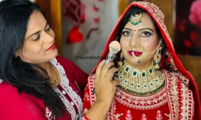 Ushine Makeup Studio Lucknow