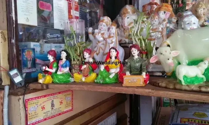 Uttam Novelty