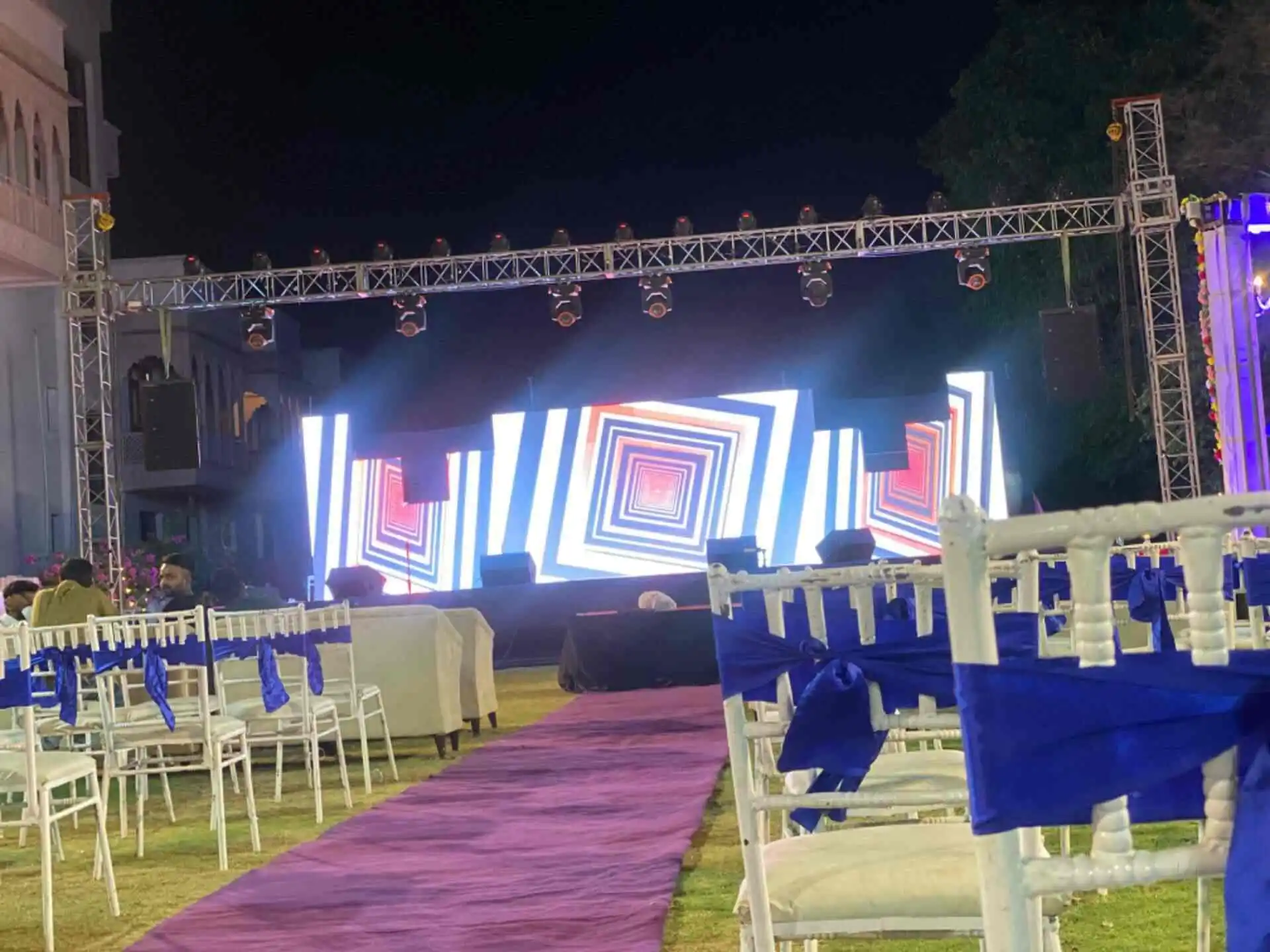 Uttam Tent