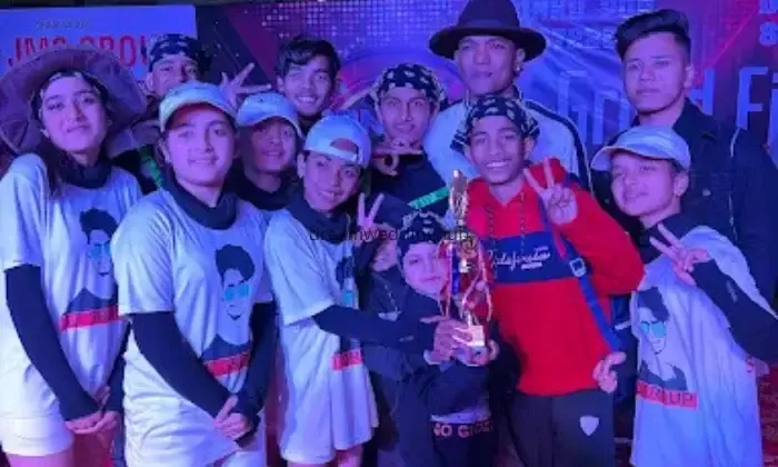 V Dance Studio