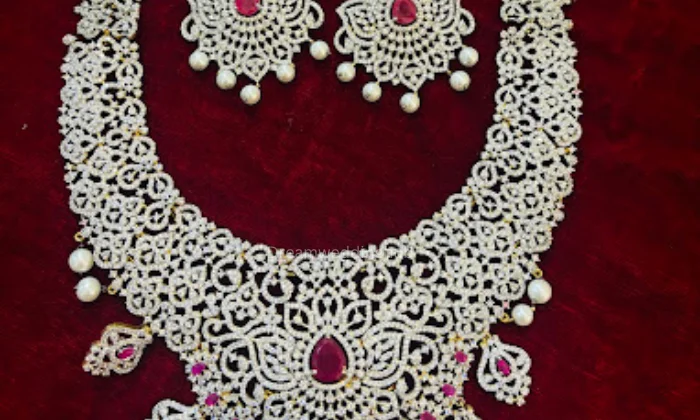 V Gold Jewelle