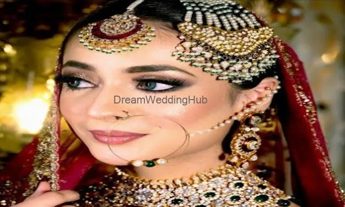 V S Makeover & Unisex Salon