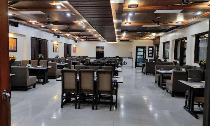 Vaibhav Hotel