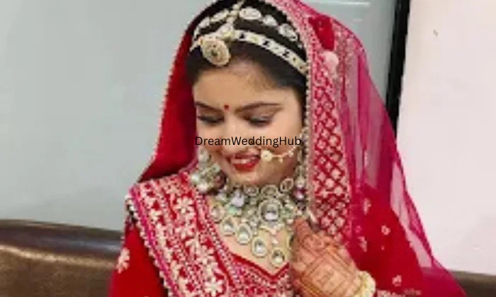 Vaibhav Sarees