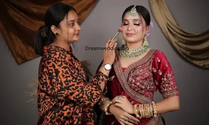 Vaishali Best Freelancing Makeup Artist Vaishali Best Freelancing Makeup Artist