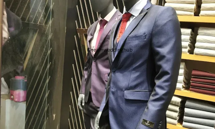 Van Heusen Men Clothing Store