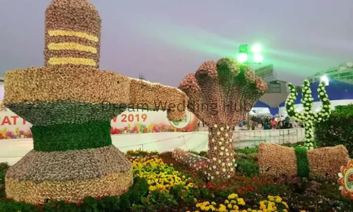 Vanita Vishram Ground