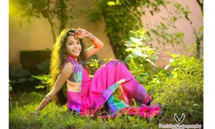 Vanitha Studio Erode