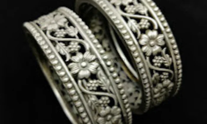 Varalaxmi Jewellers
