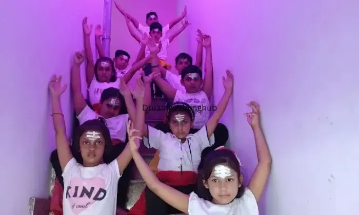 Various Dance Studio