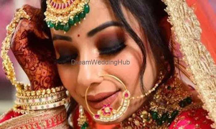 Varsha's Beauty Salon