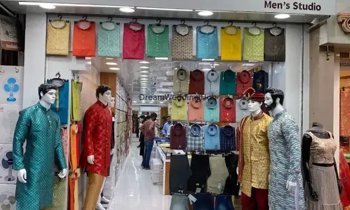 Vastram Mens Studio