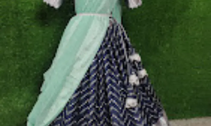 Vb Designer Studiobotiche  Wedding Lehenga On Rent