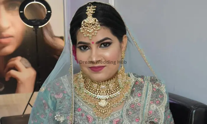 Veenu Freelance Makeup Artist Veenu Freelance Makeup Artist