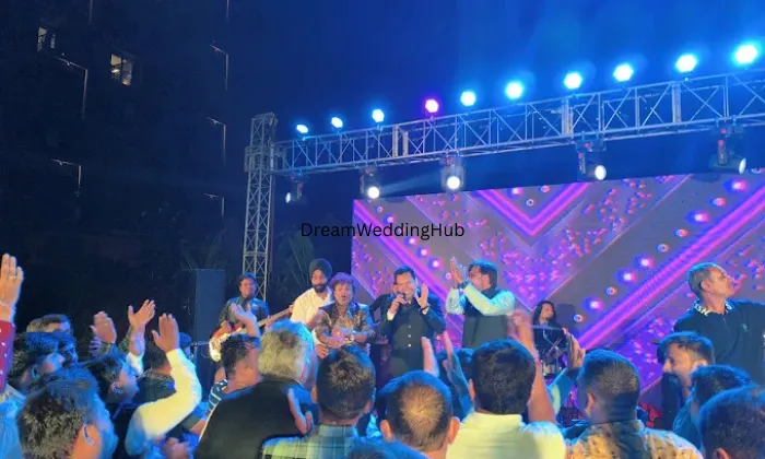Vicky Upadhyay  Versatile Singer