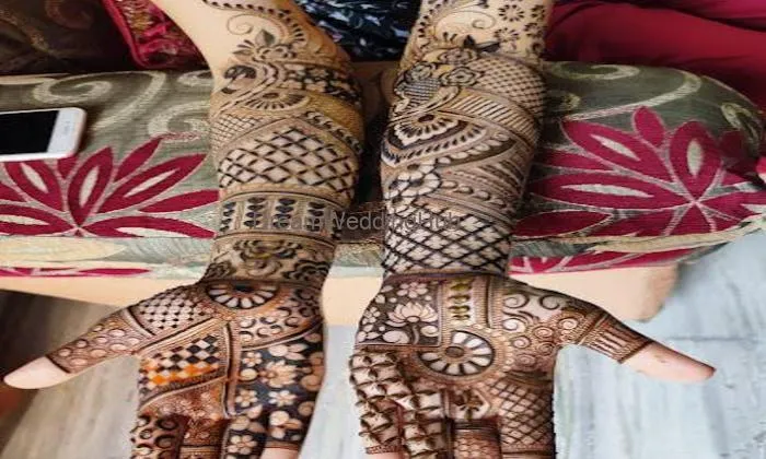 Vijay Mehandi Artist