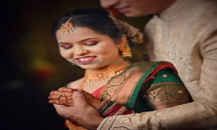 Vijayratna Photo Studio