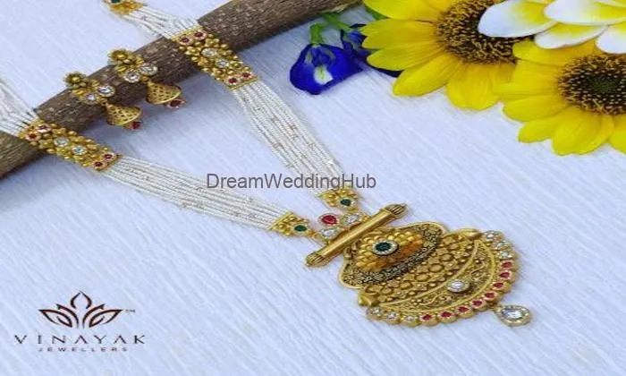 Vinayak Jewellers - Best Jewellery Shop In Veraval, Gold Jewellery, Silver Jewellery, Diamond Jewellery Shop
