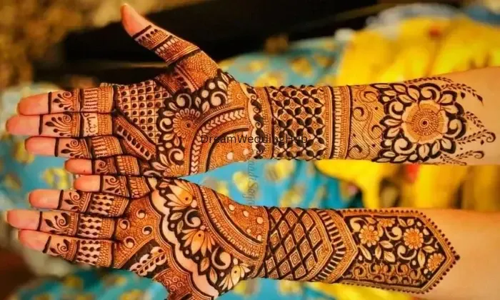 Vinod Mehandi Arts Gurugram