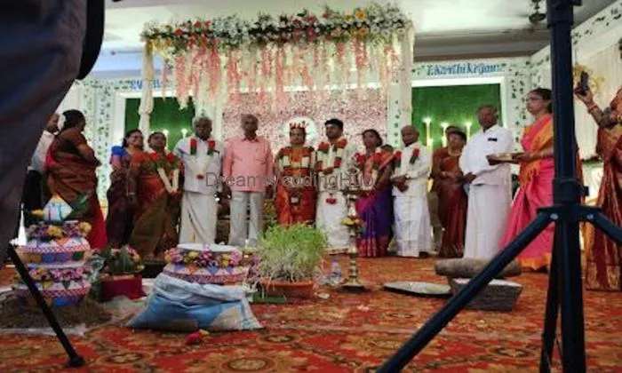 Vinoth Mahal