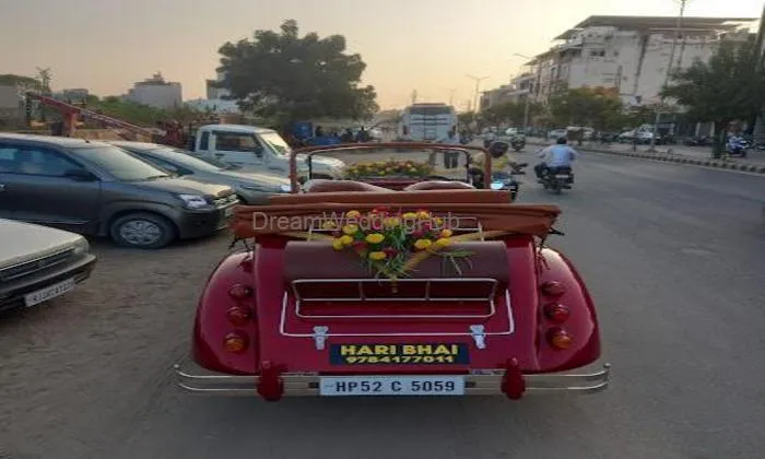 Vintage Car Rental, Ambulance And Crane Service(hari Bhai)