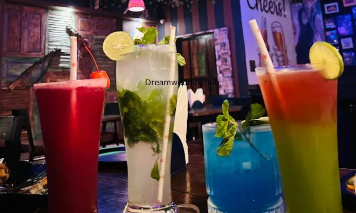 Viragoo Neo Age Pub