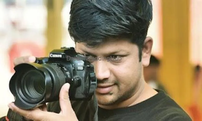 Vishal Studio And E-services