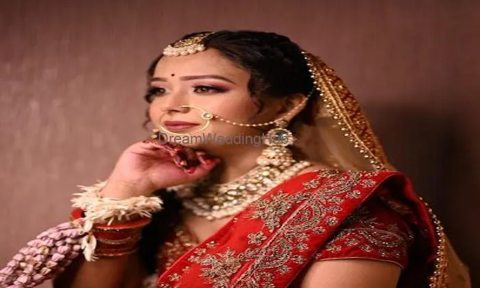 Viva Beauty Salon | Best Beauty Salon In Pandeypur Varanasi