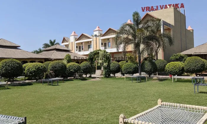 Vraj Vatika Restaurant And Resort