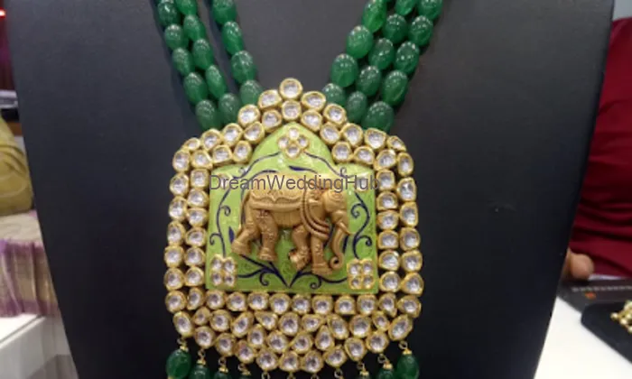 Vranda Jewellers (wholesaler Of Gold Diamond & Silver/birth Stones/jeweller/hallmark Showroom) Hapur