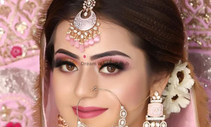 Vrinda Beauty Hub