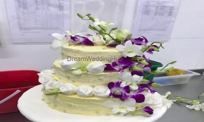 Vrv Cake & Bakes