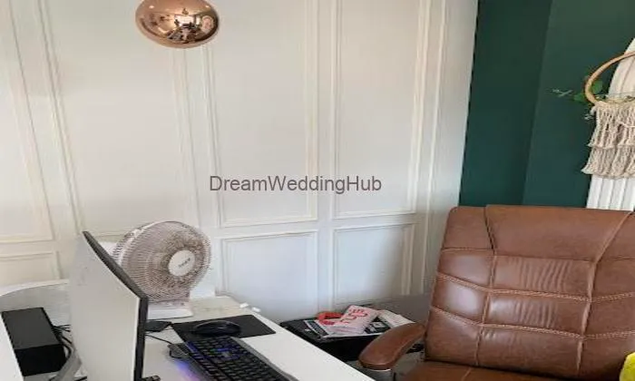 Wedding Click Studio