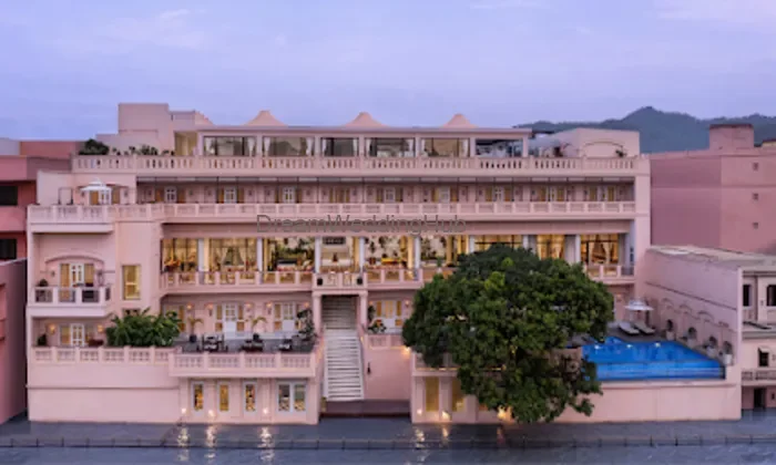 Welcomheritage Pilibhit House