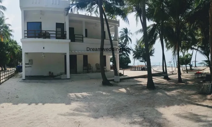 White Pearl Beach Resort