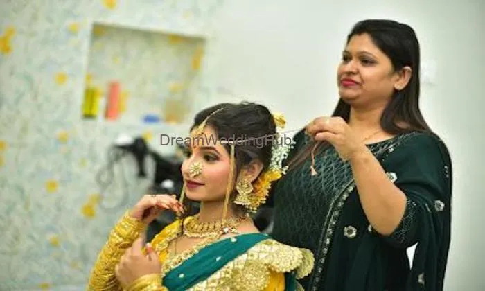 Wings Beauty Studio & Academy