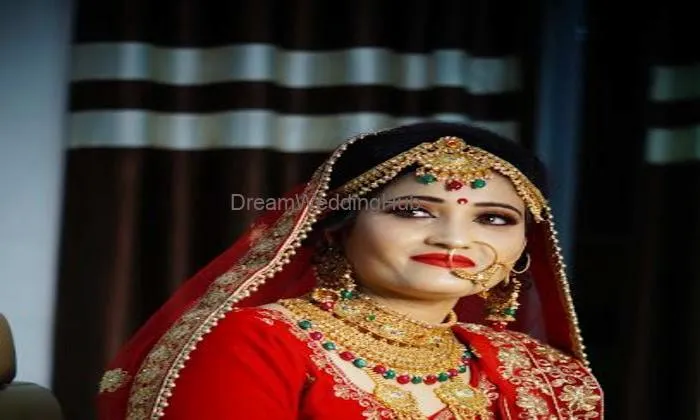 Women Care Beauty Parlour Women Care Beauty Parlour