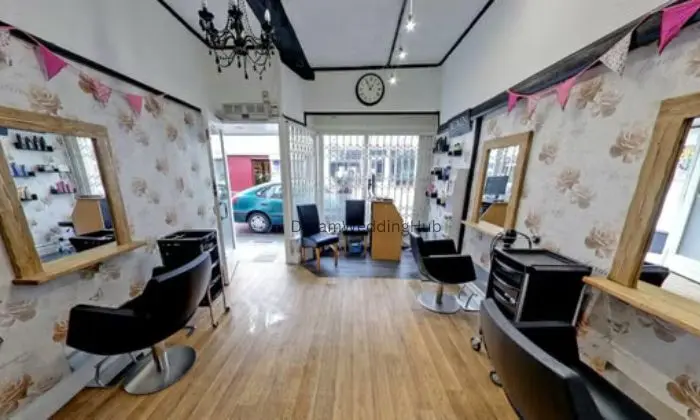 Wow Unisex Salon