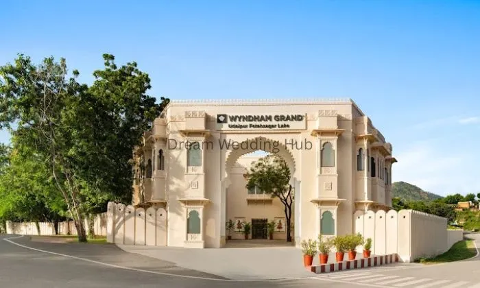Wyndham Grand Udaipur Fatehsagar Lake
