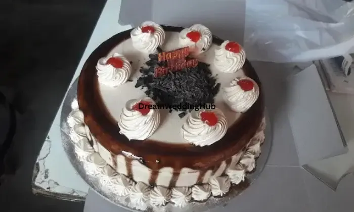 Yash Bakery Cake