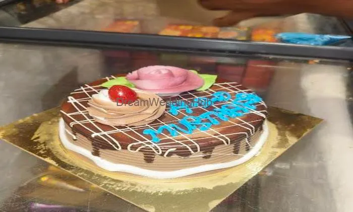 Yerrithatha Bakery