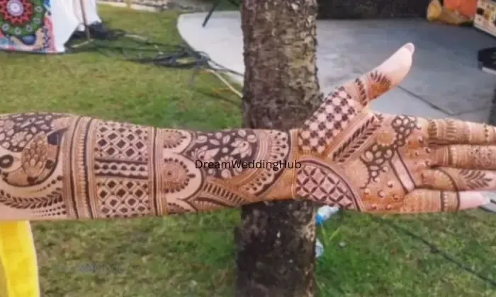 Zain Mehndi Classes