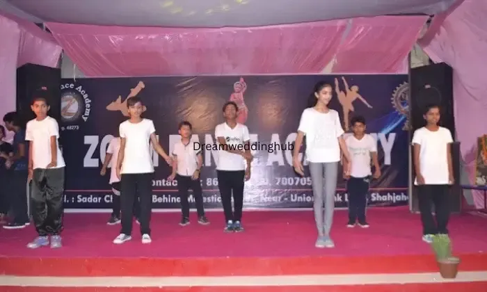 Zoom Dance Academy